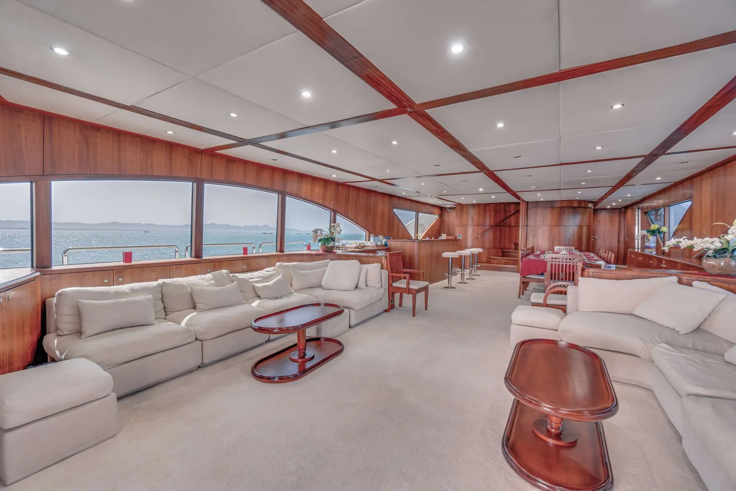 yacht-573293