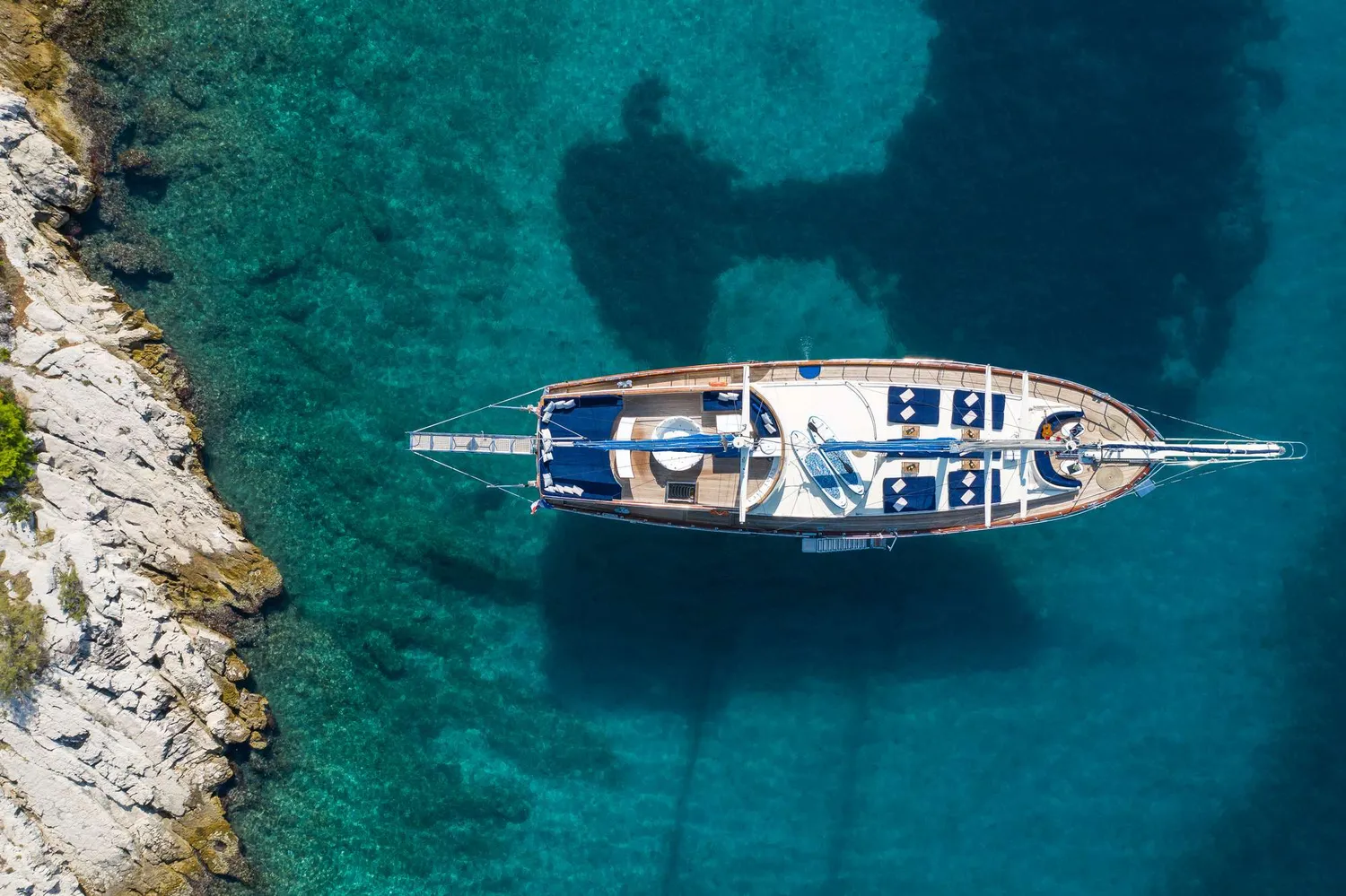 yacht-573596