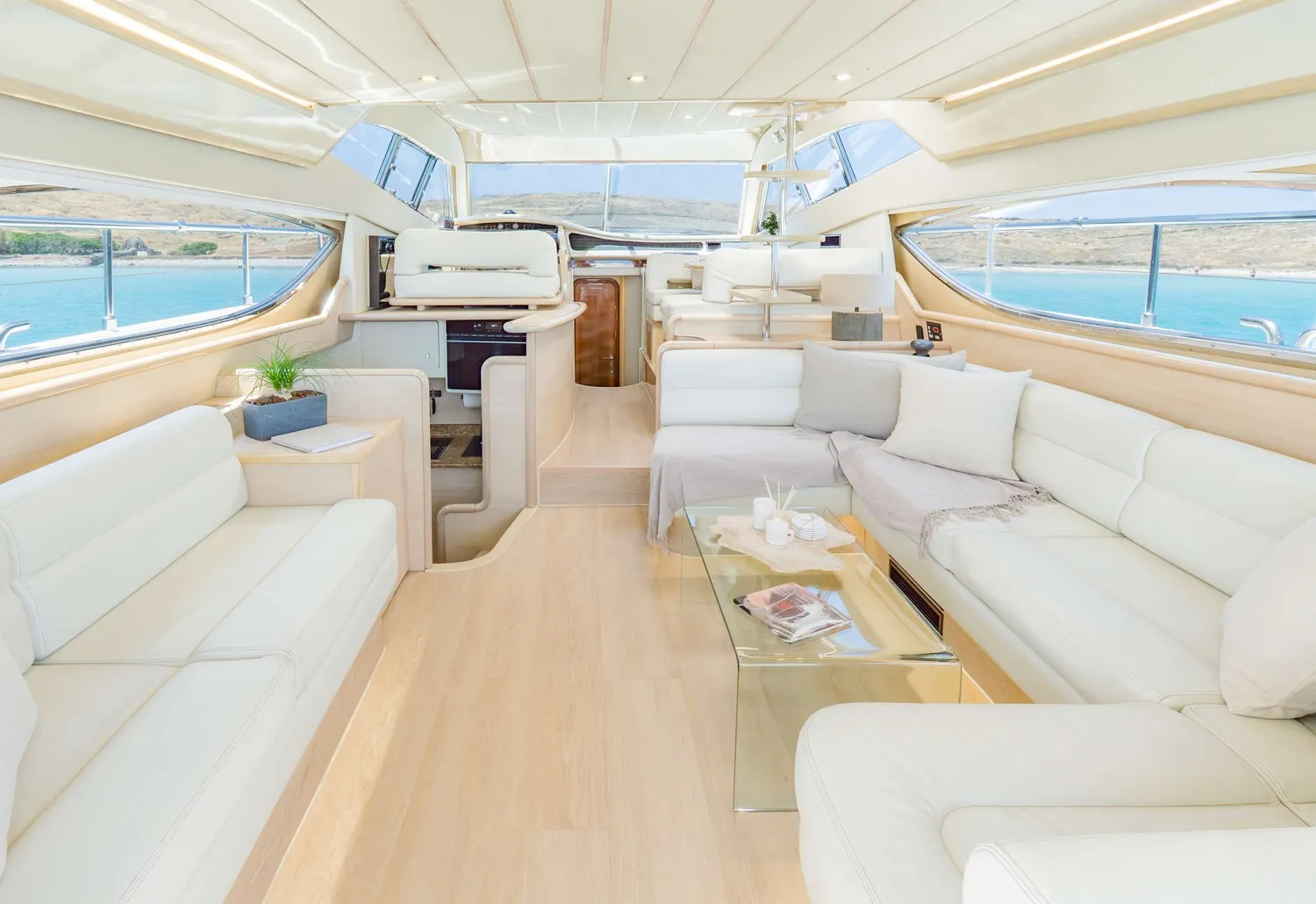 yacht-574843