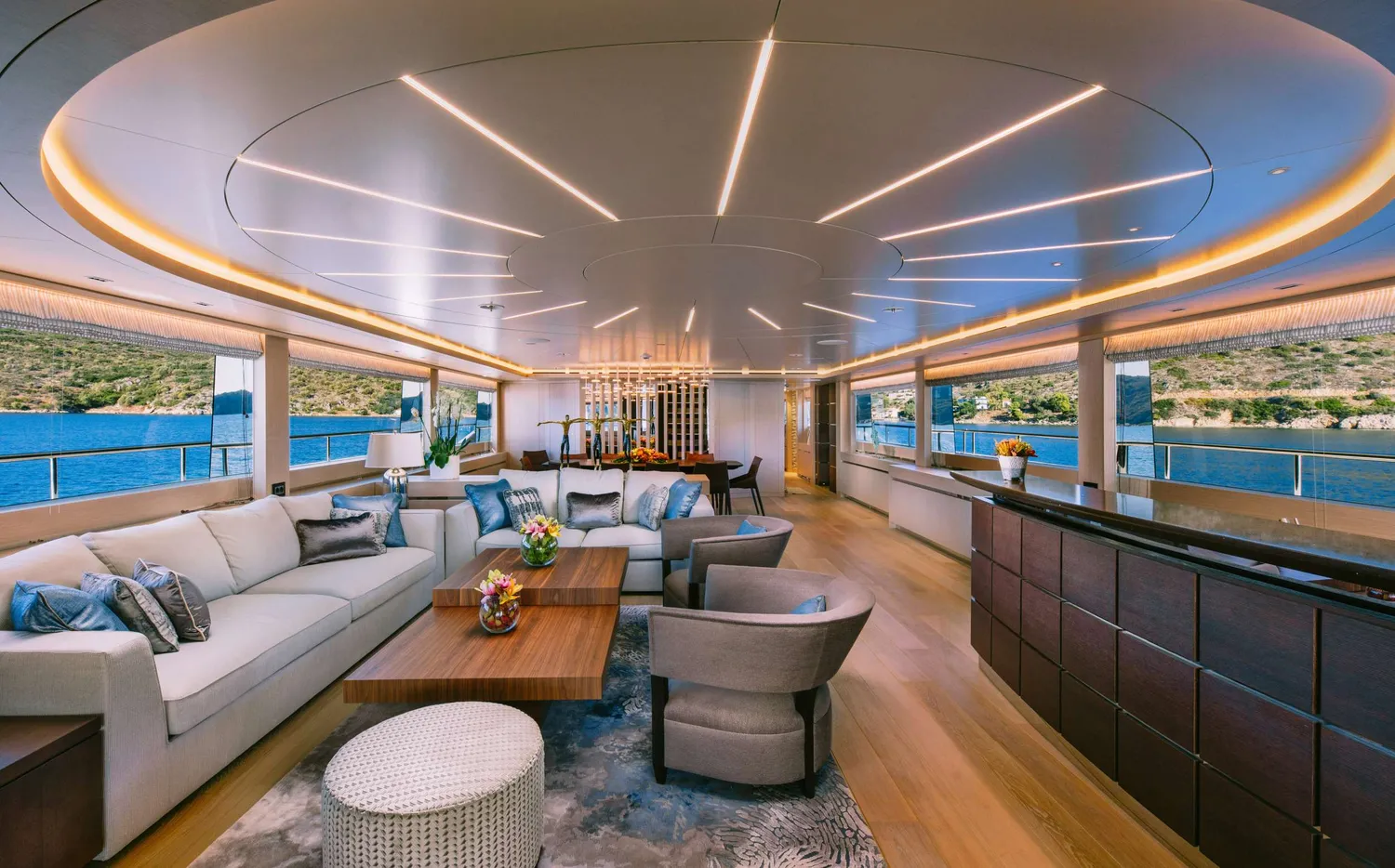yacht-588789