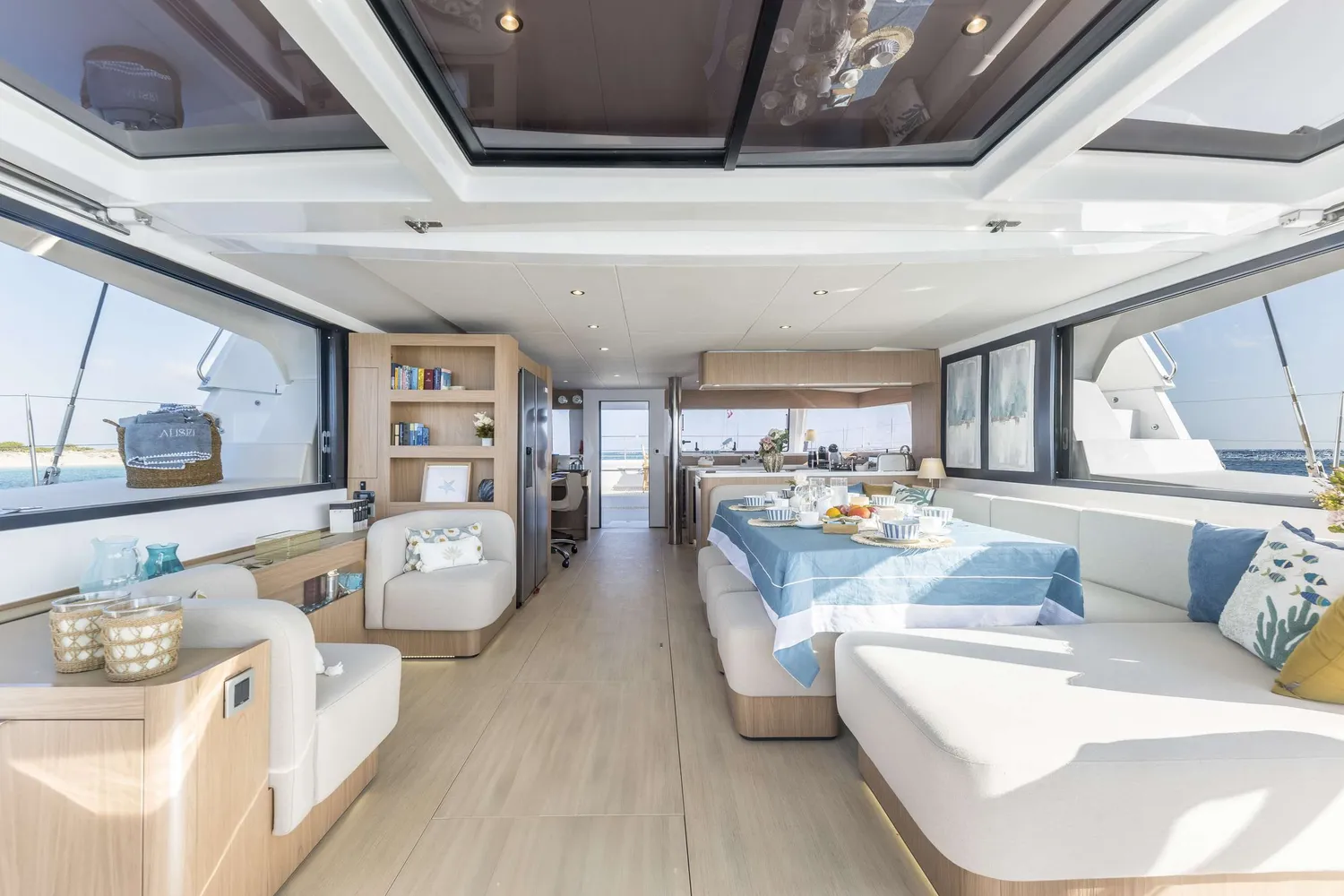 yacht-558400