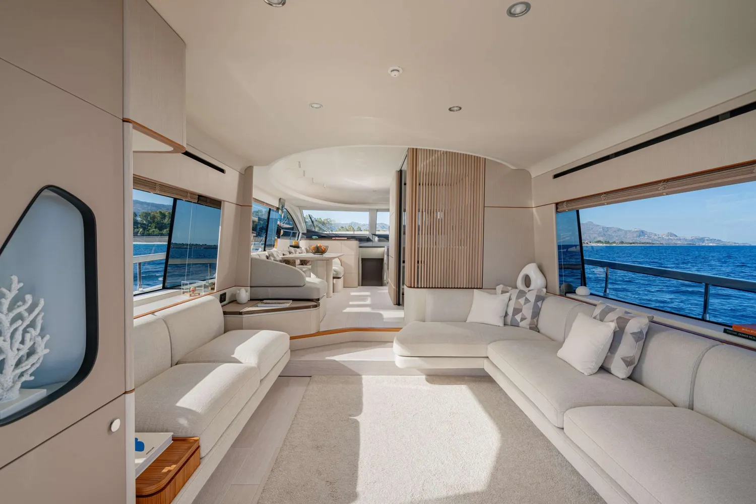 yacht-581203