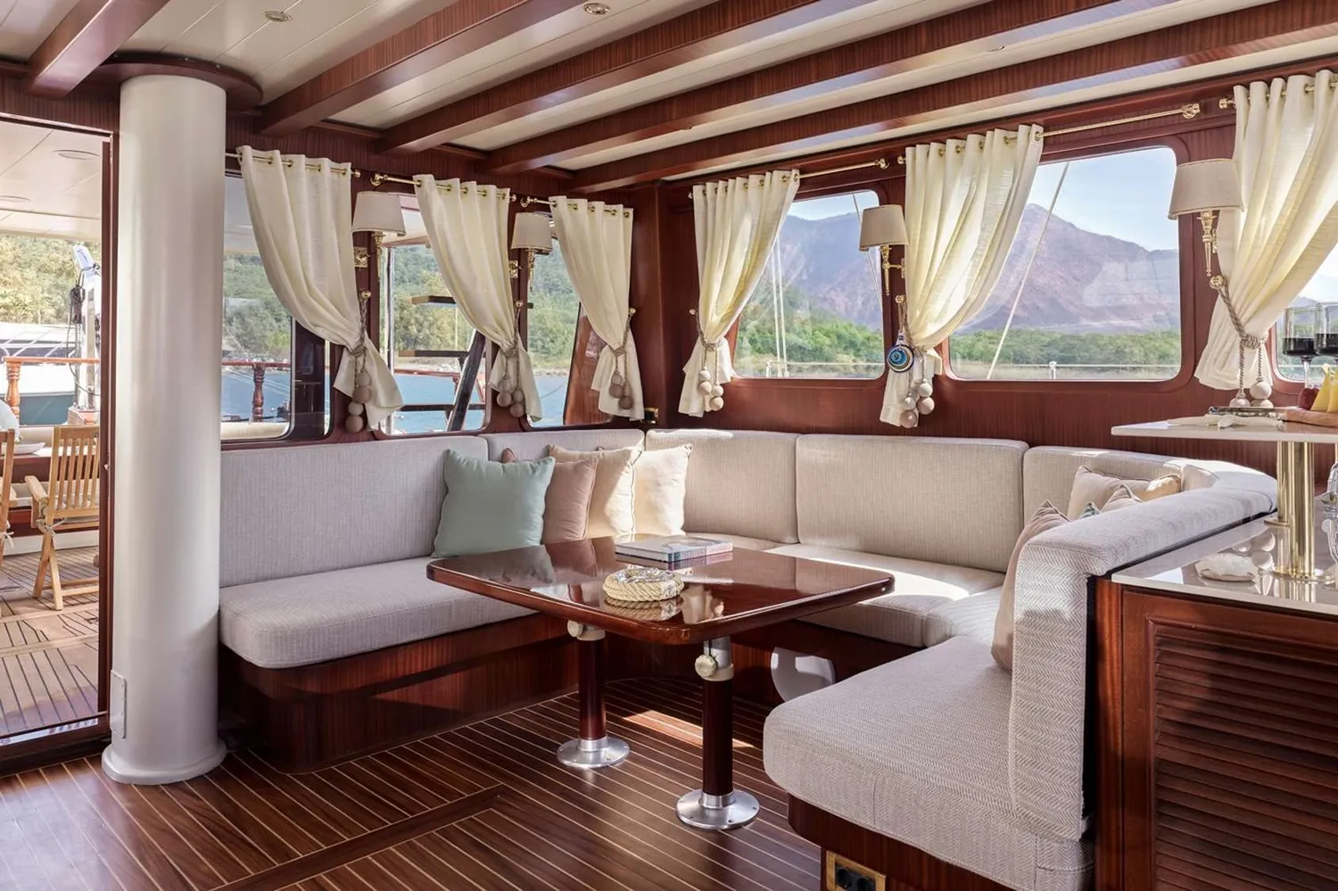 yacht-598645