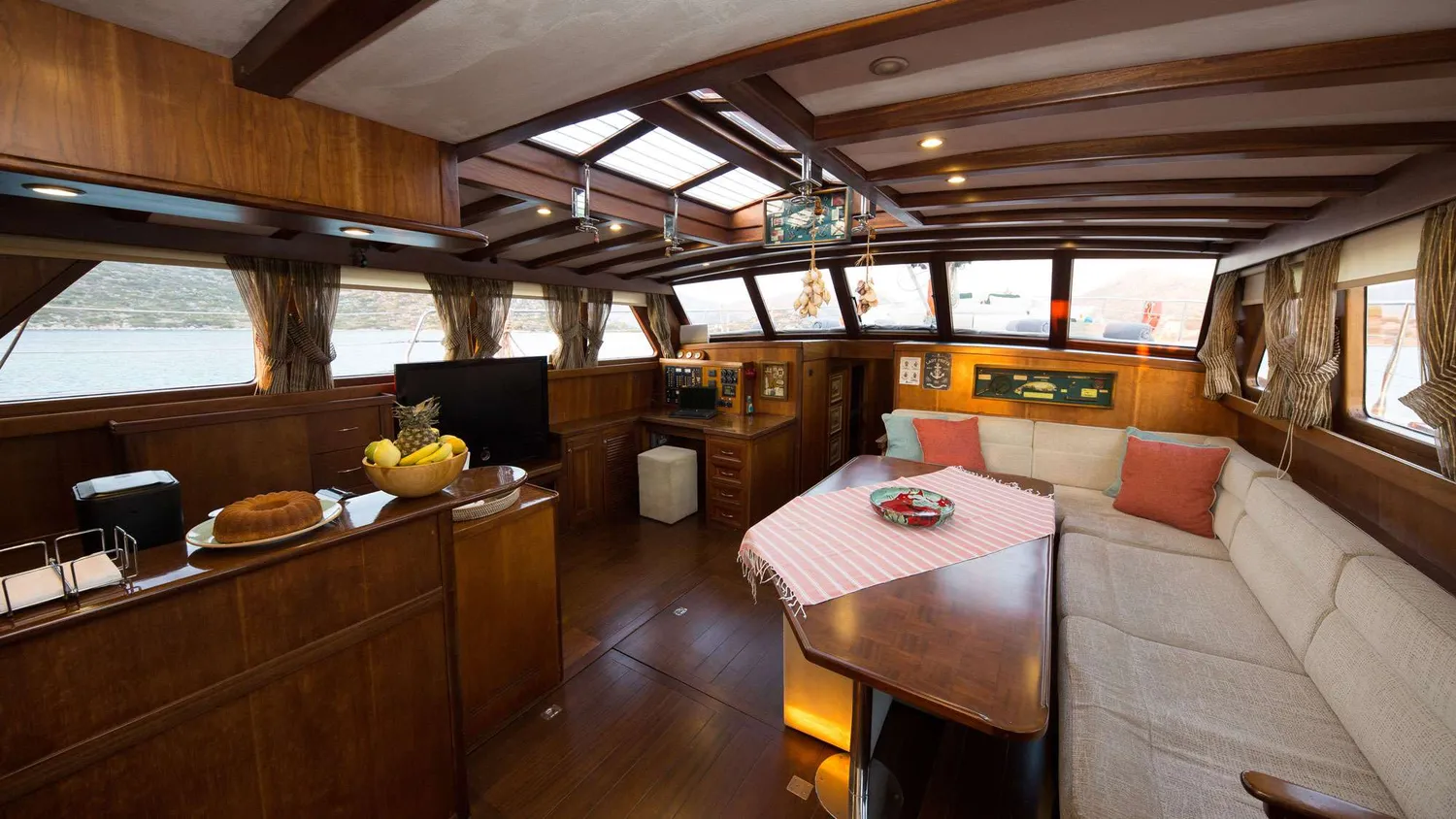 yacht-594336