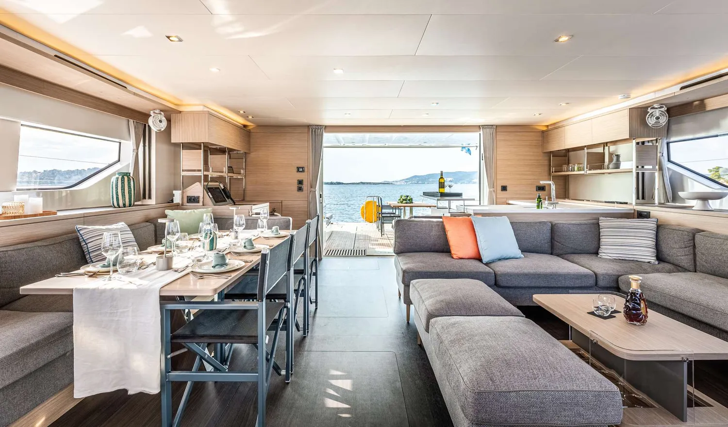 yacht-573366