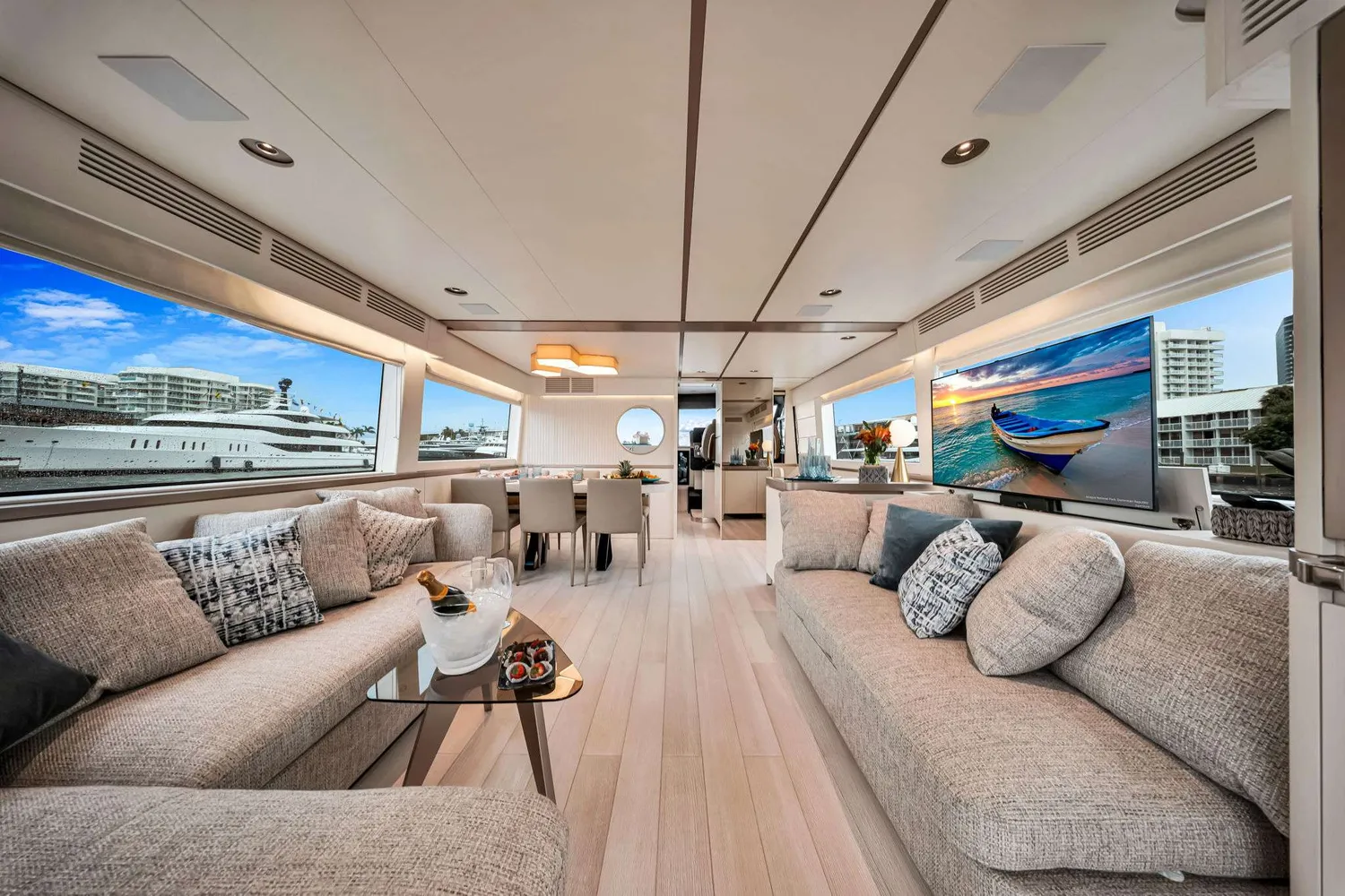 yacht-562345