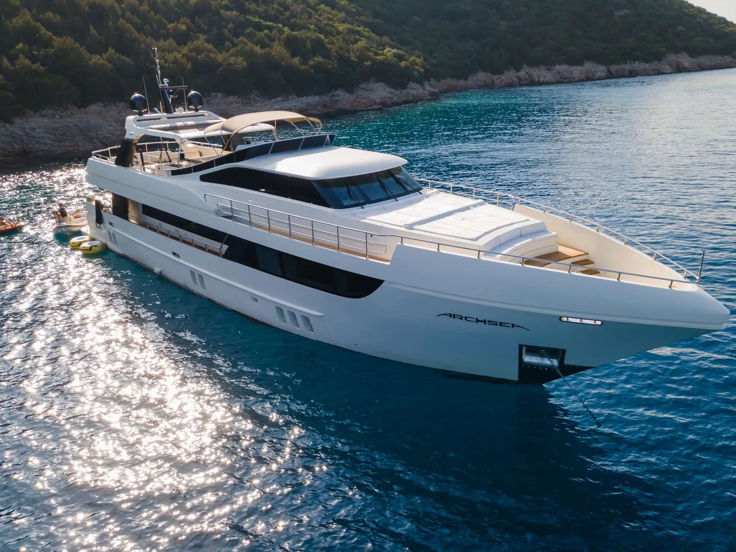 yacht-550685