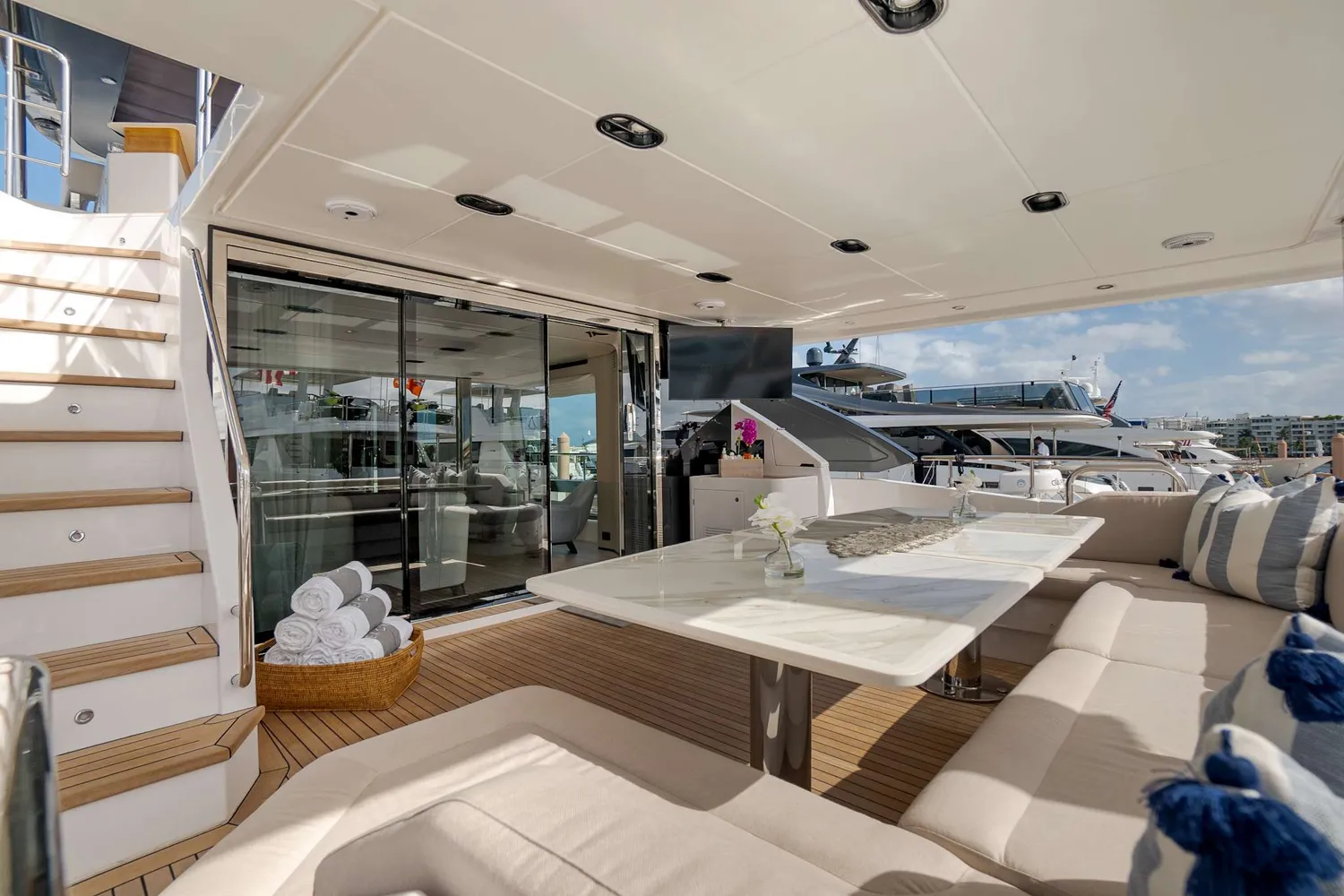 yacht-566576