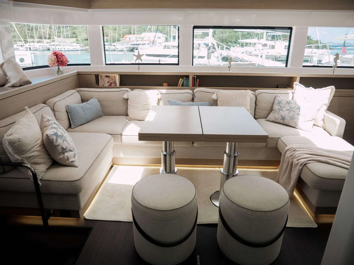 yacht-575268