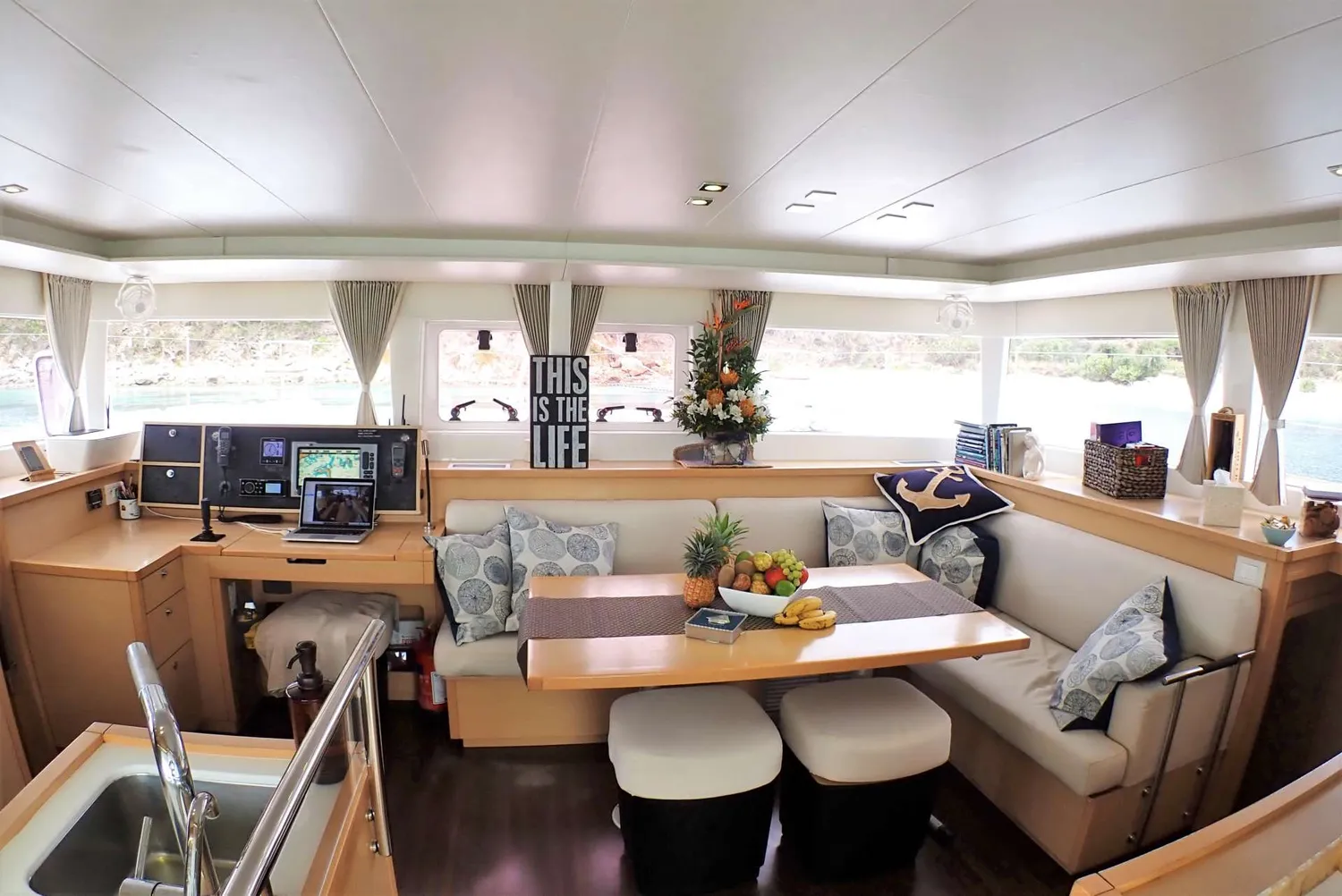yacht-563635