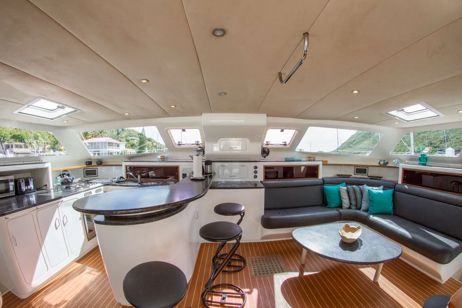 yacht-579747