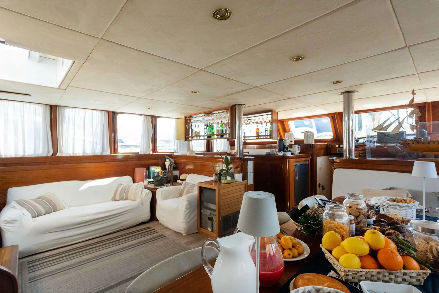 yacht-564953