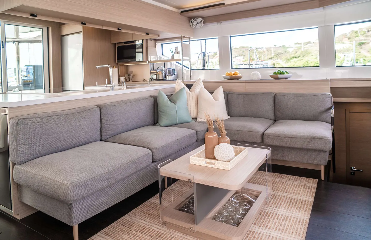 yacht-582914