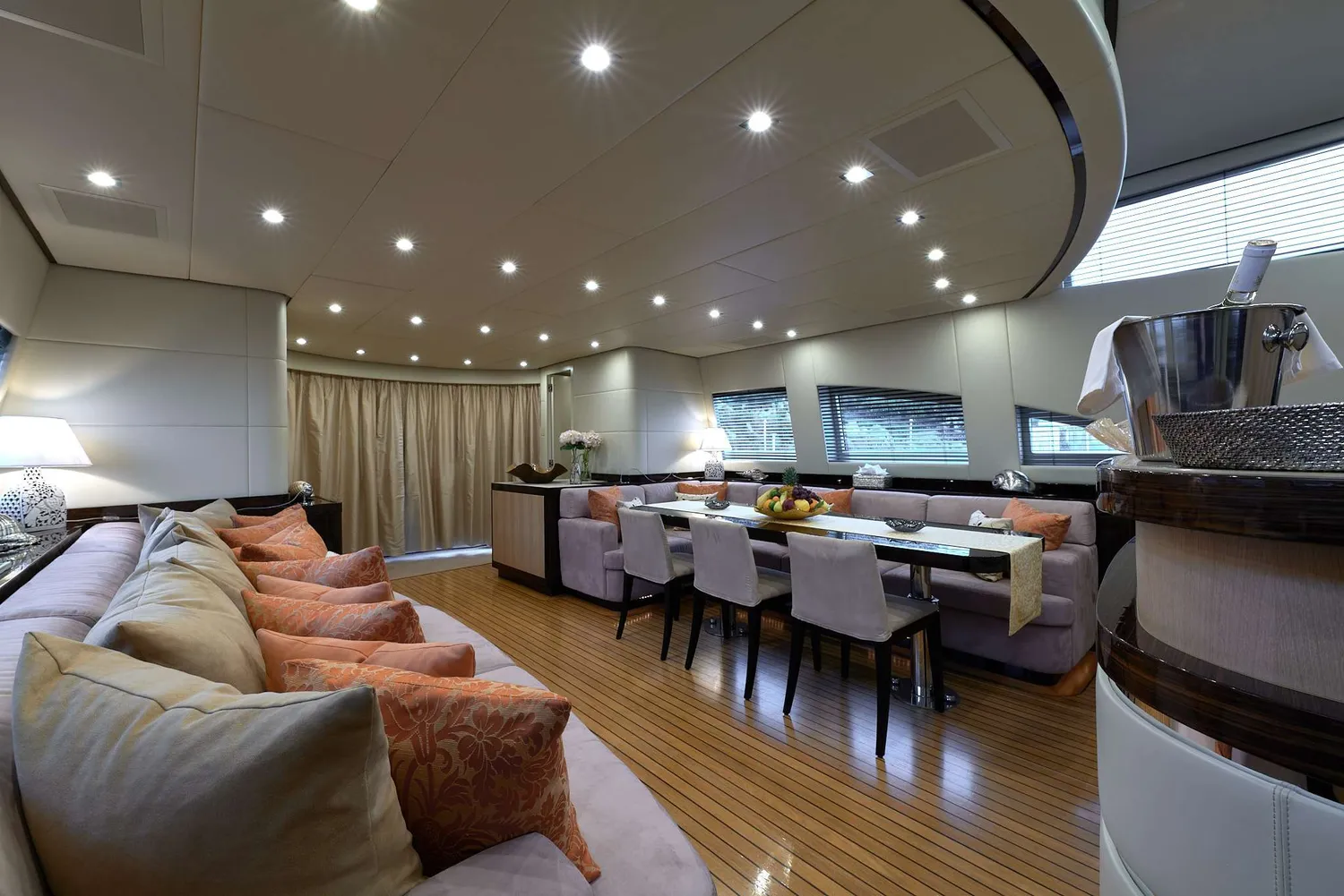 yacht-603046