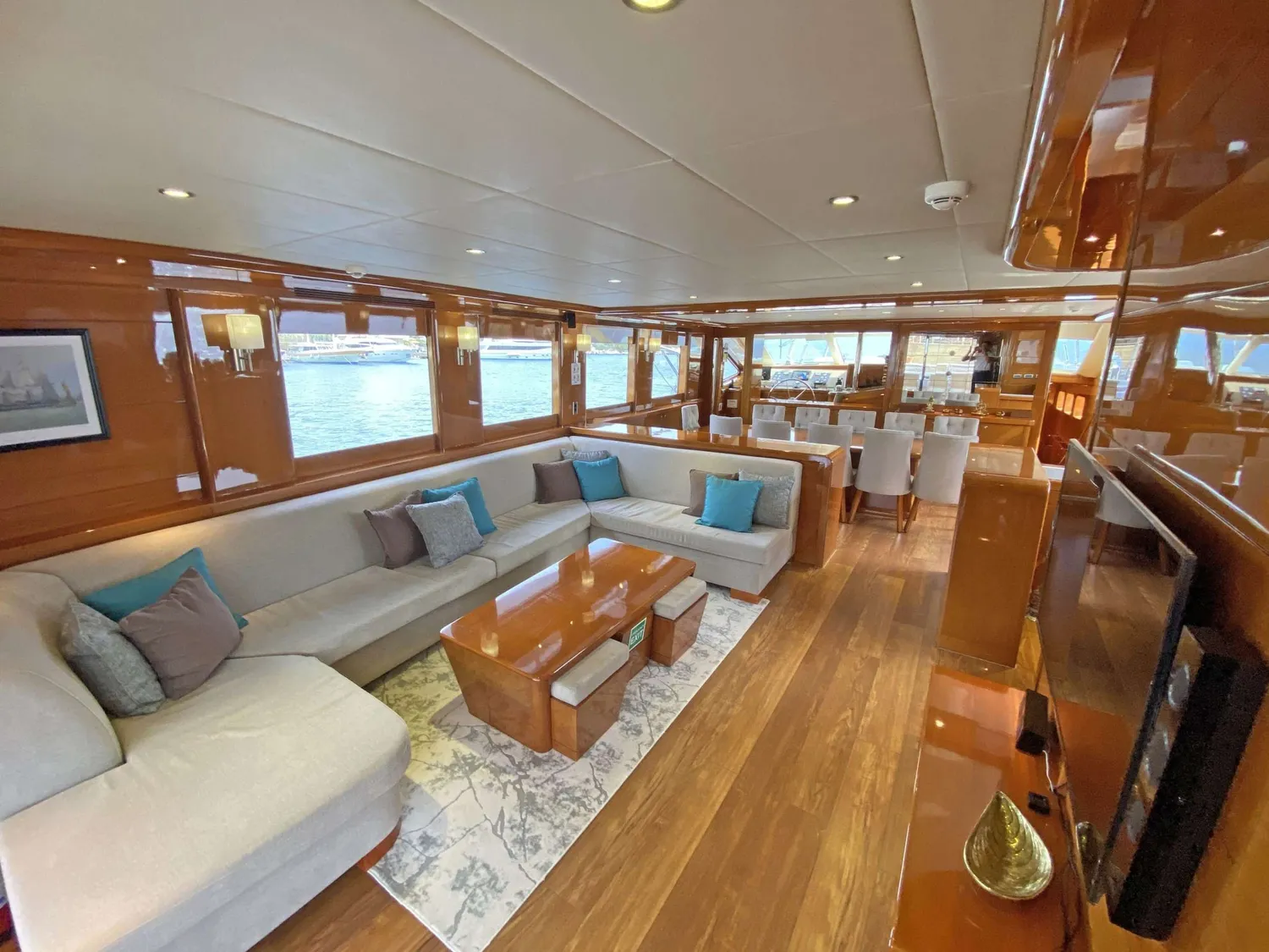 yacht-600302