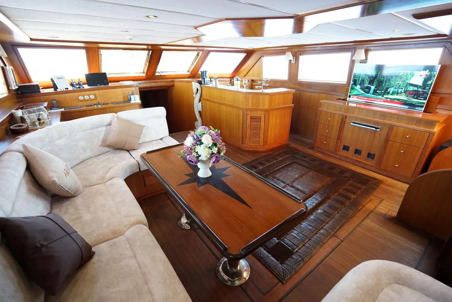 yacht-570175