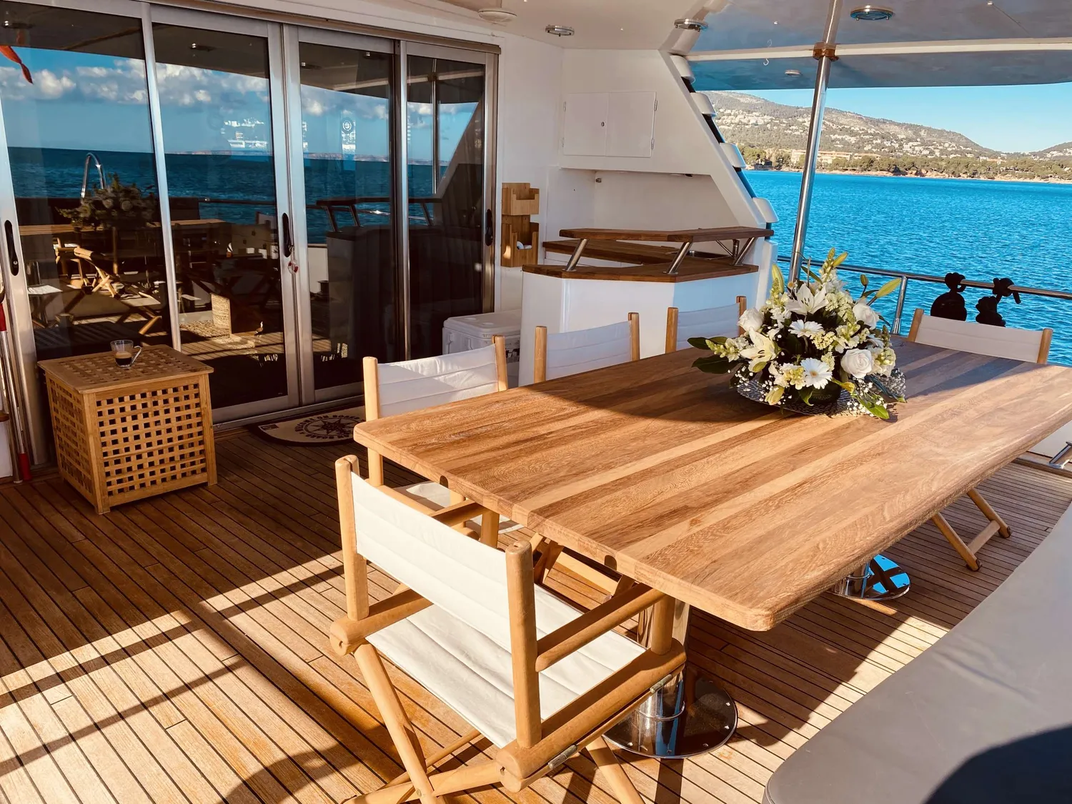 yacht-582456