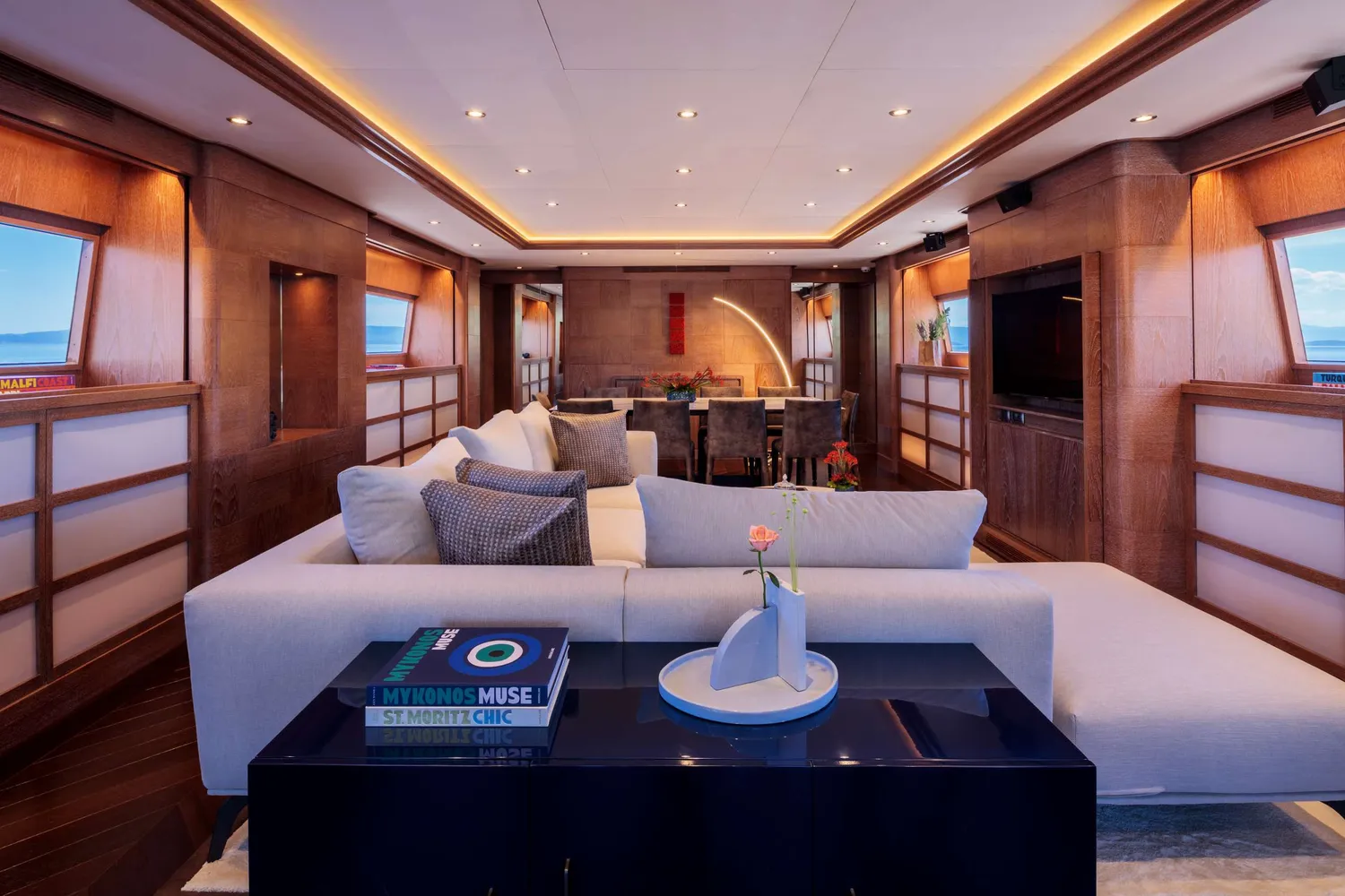 yacht-575506