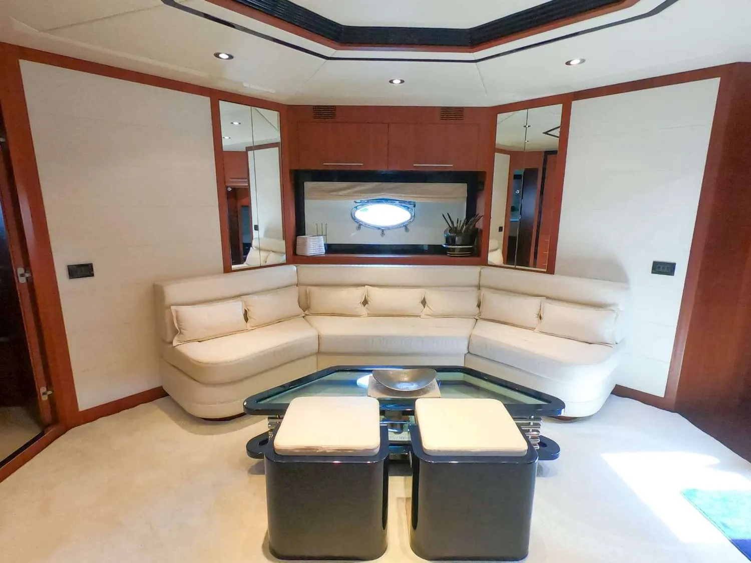 yacht-582420