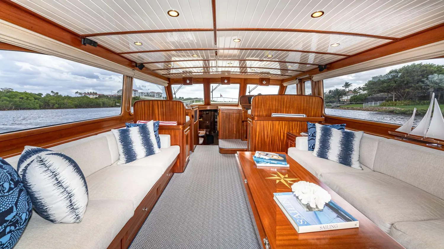yacht-570983