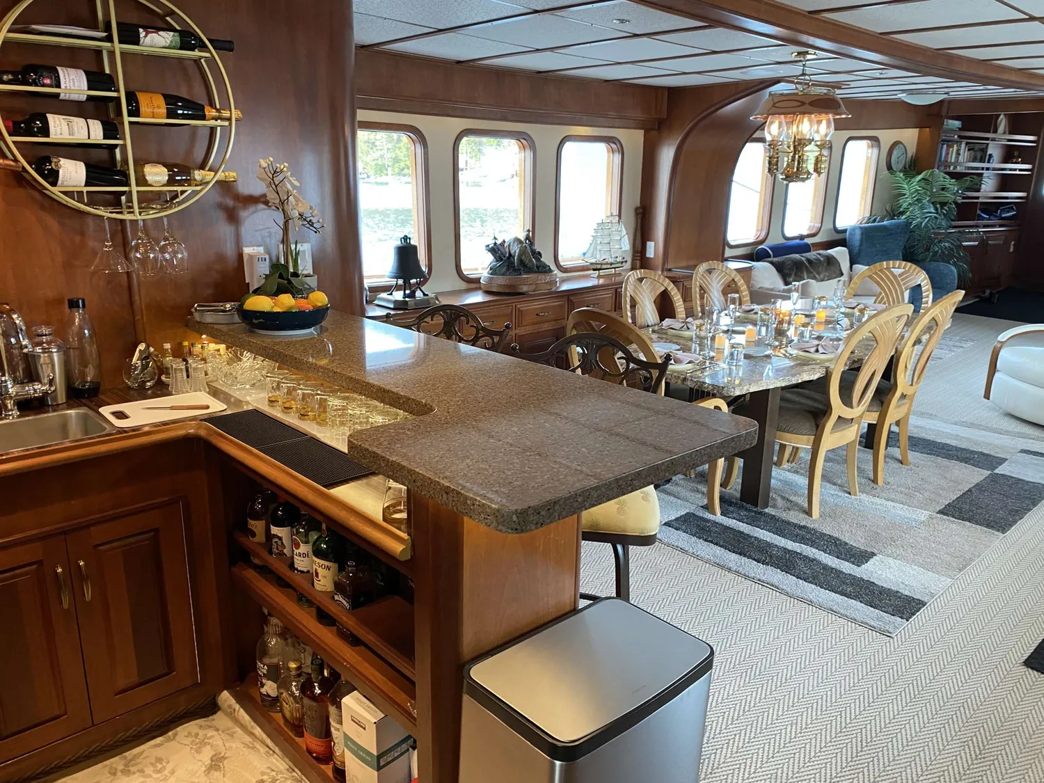 yacht-596612