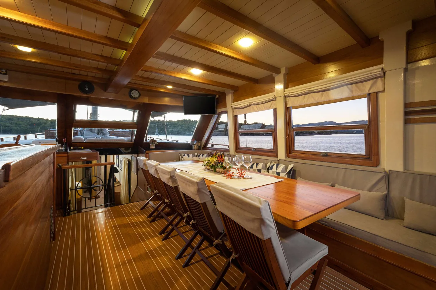 yacht-581036