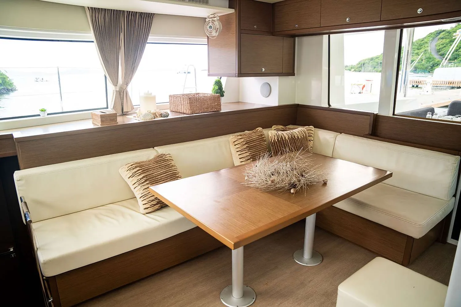 yacht-560460