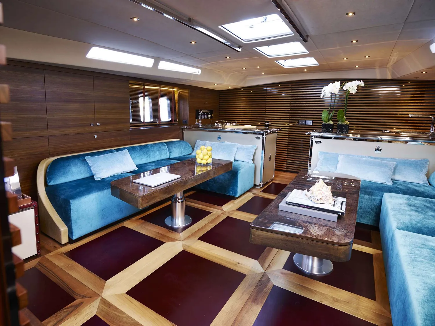 yacht-571000