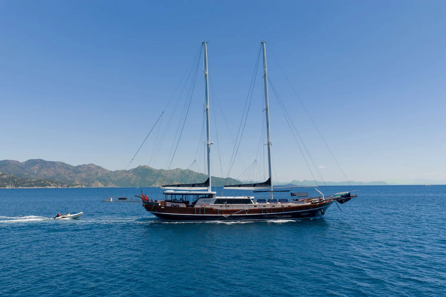 yacht-600273