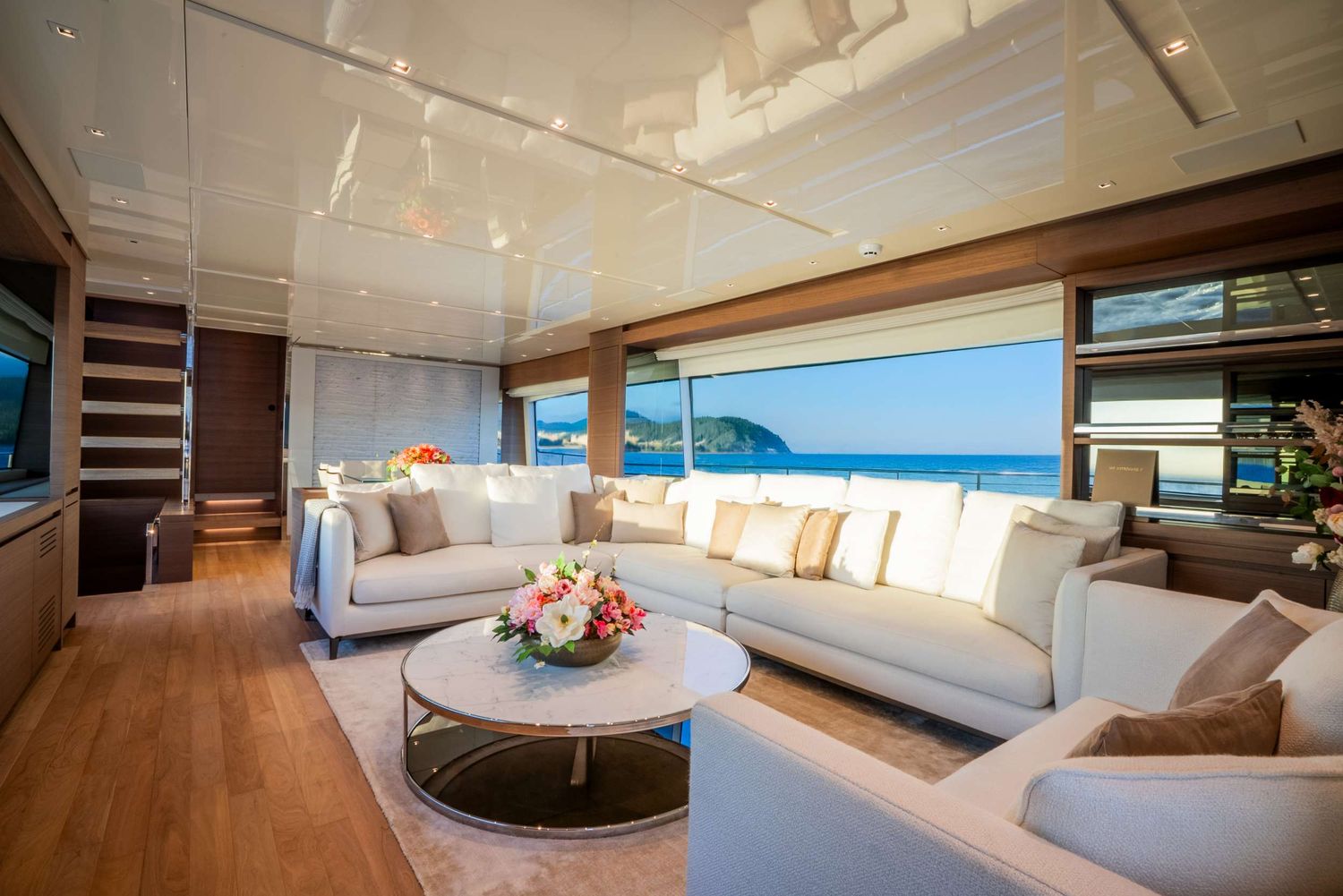 yacht-550281