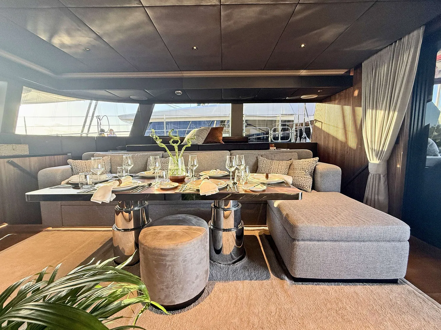 yacht-573428