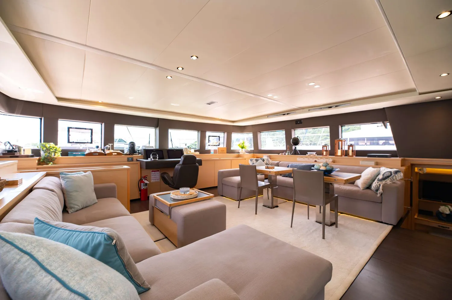 yacht-563200