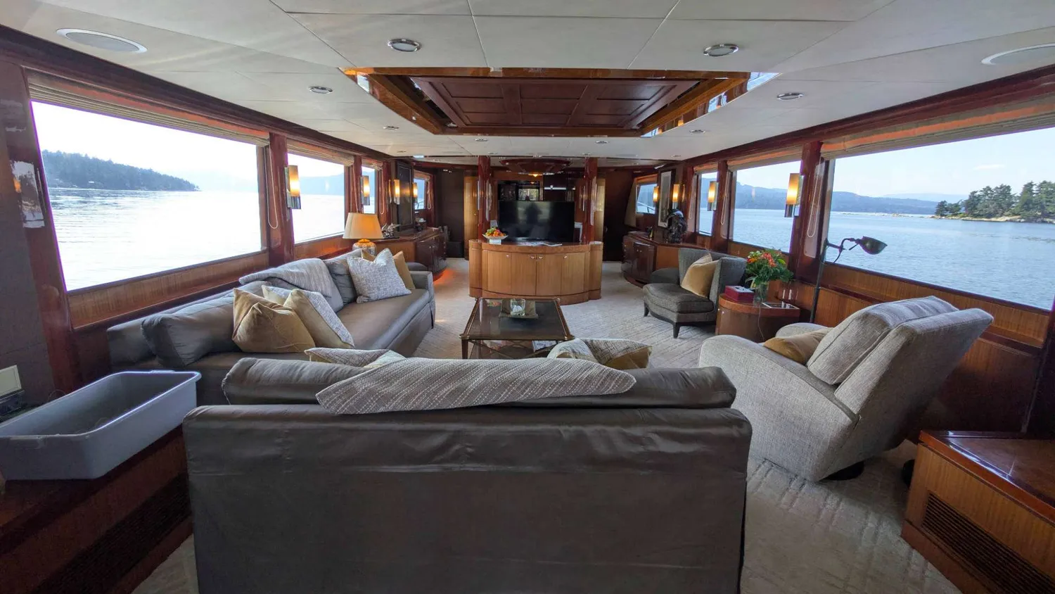 yacht-583689