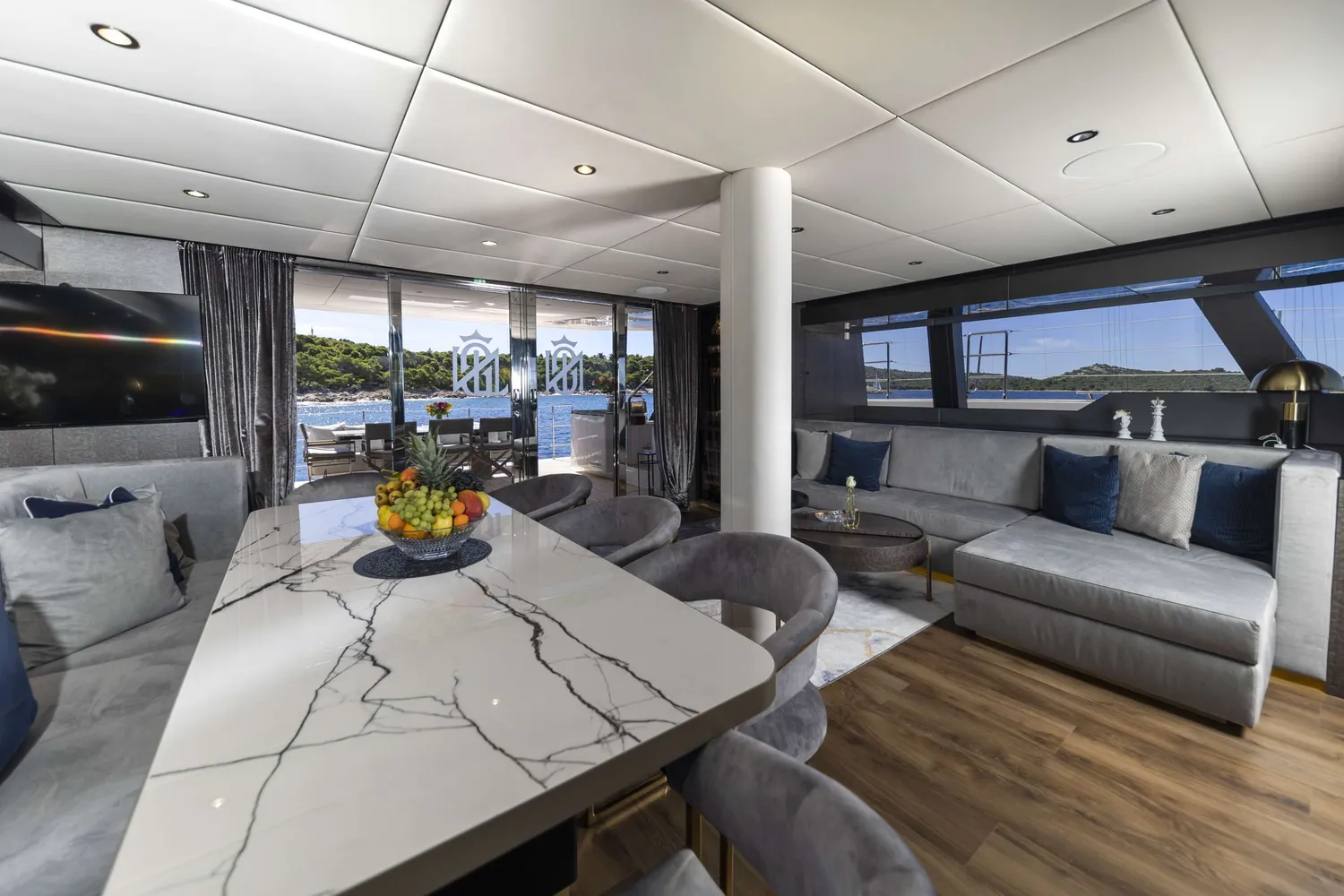 yacht-562511