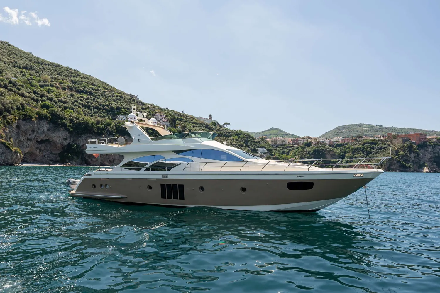 yacht-583267