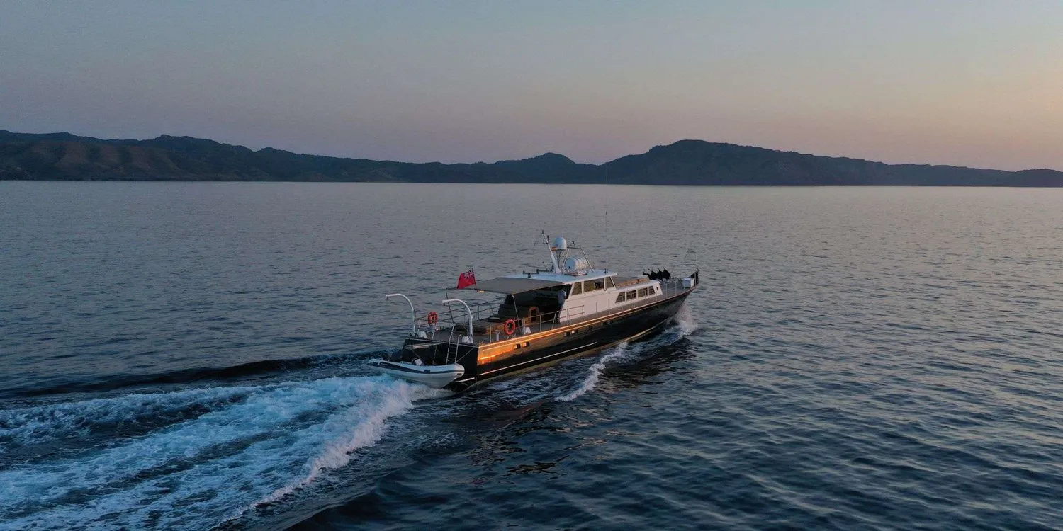 yacht-570111