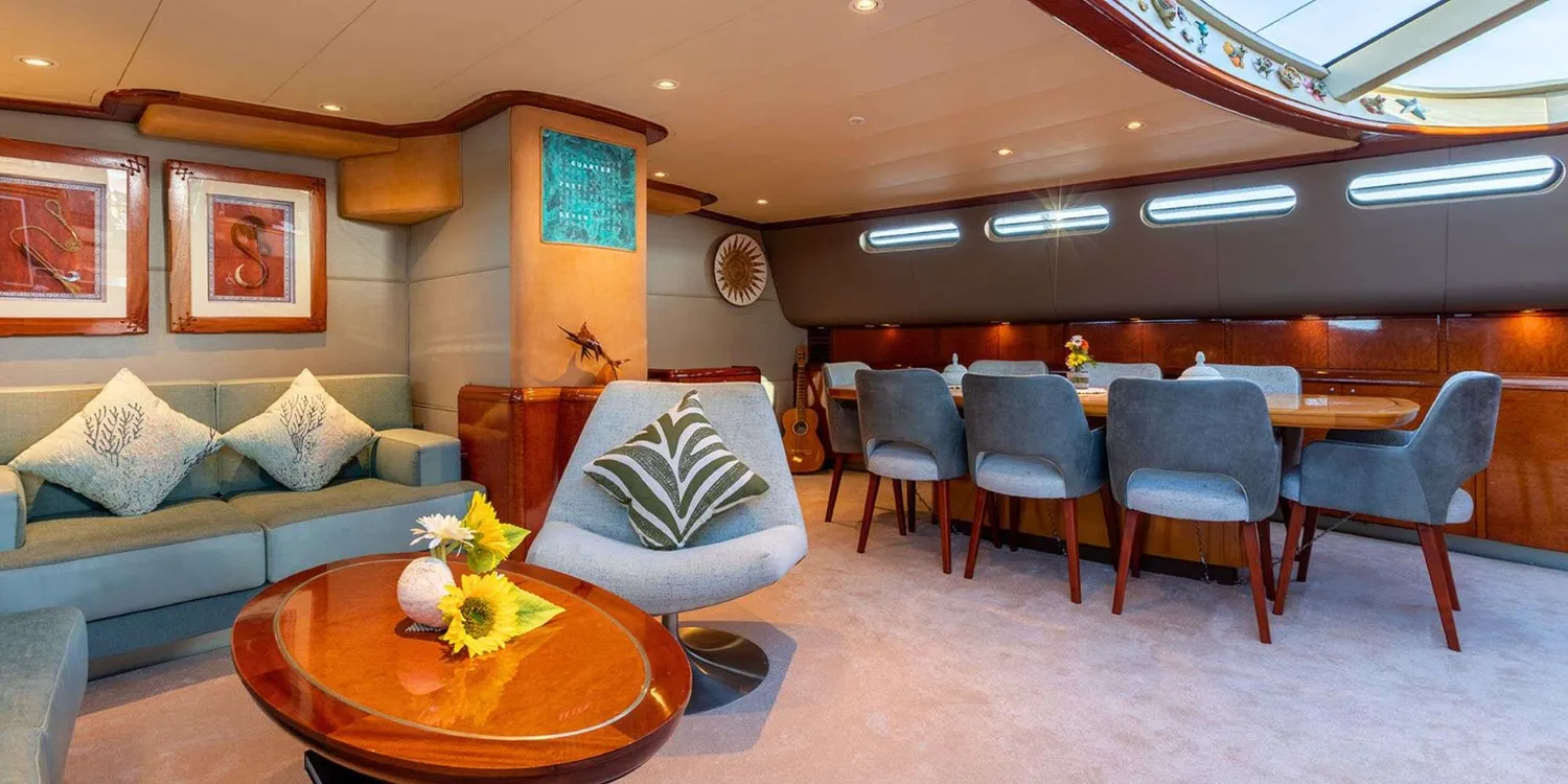yacht-596562