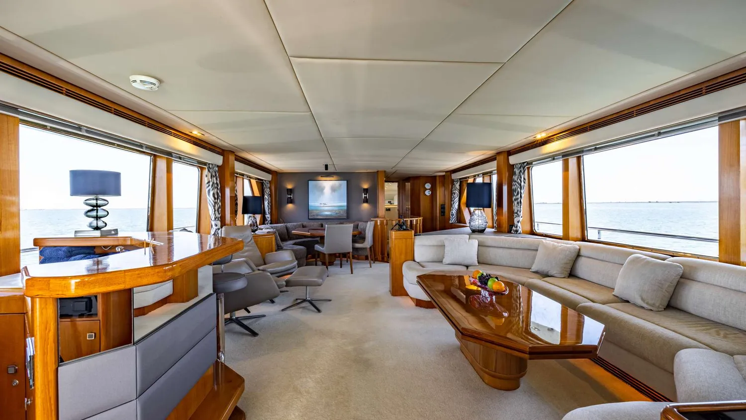yacht-573376