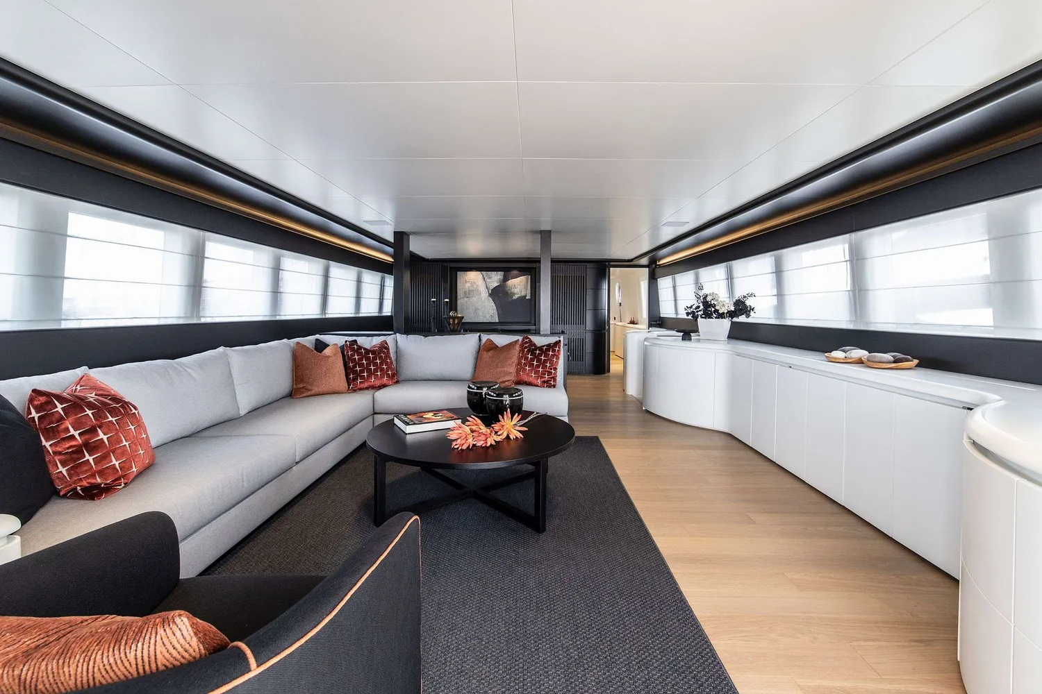 yacht-557600