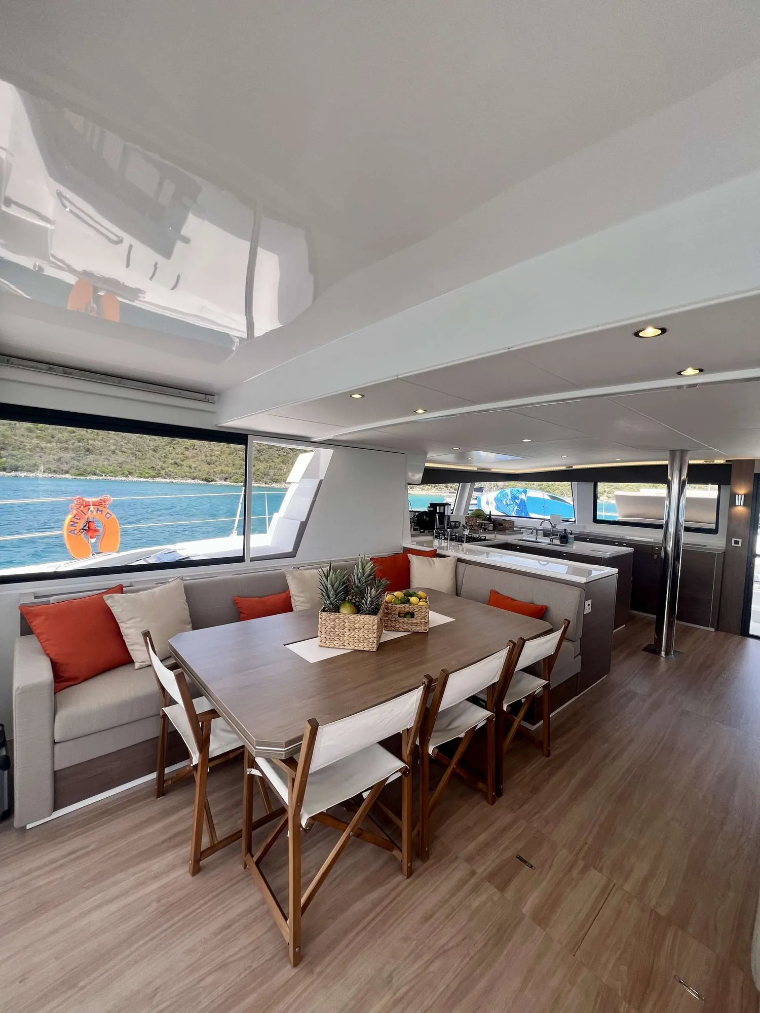 yacht-572529