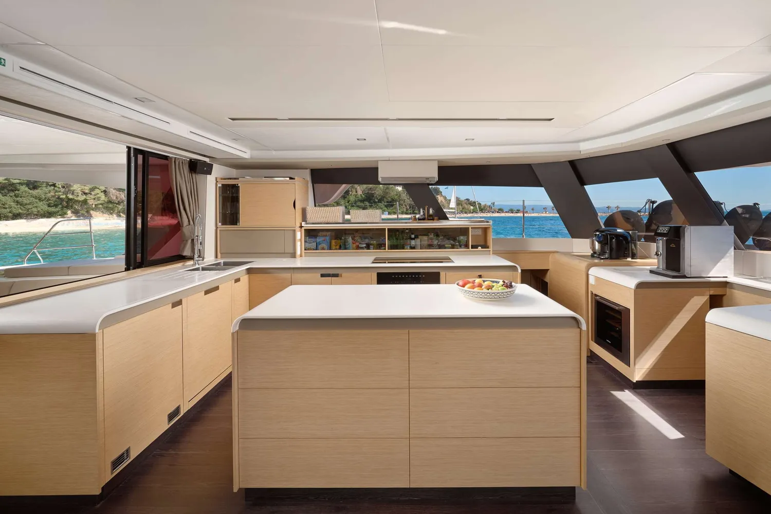 yacht-577741