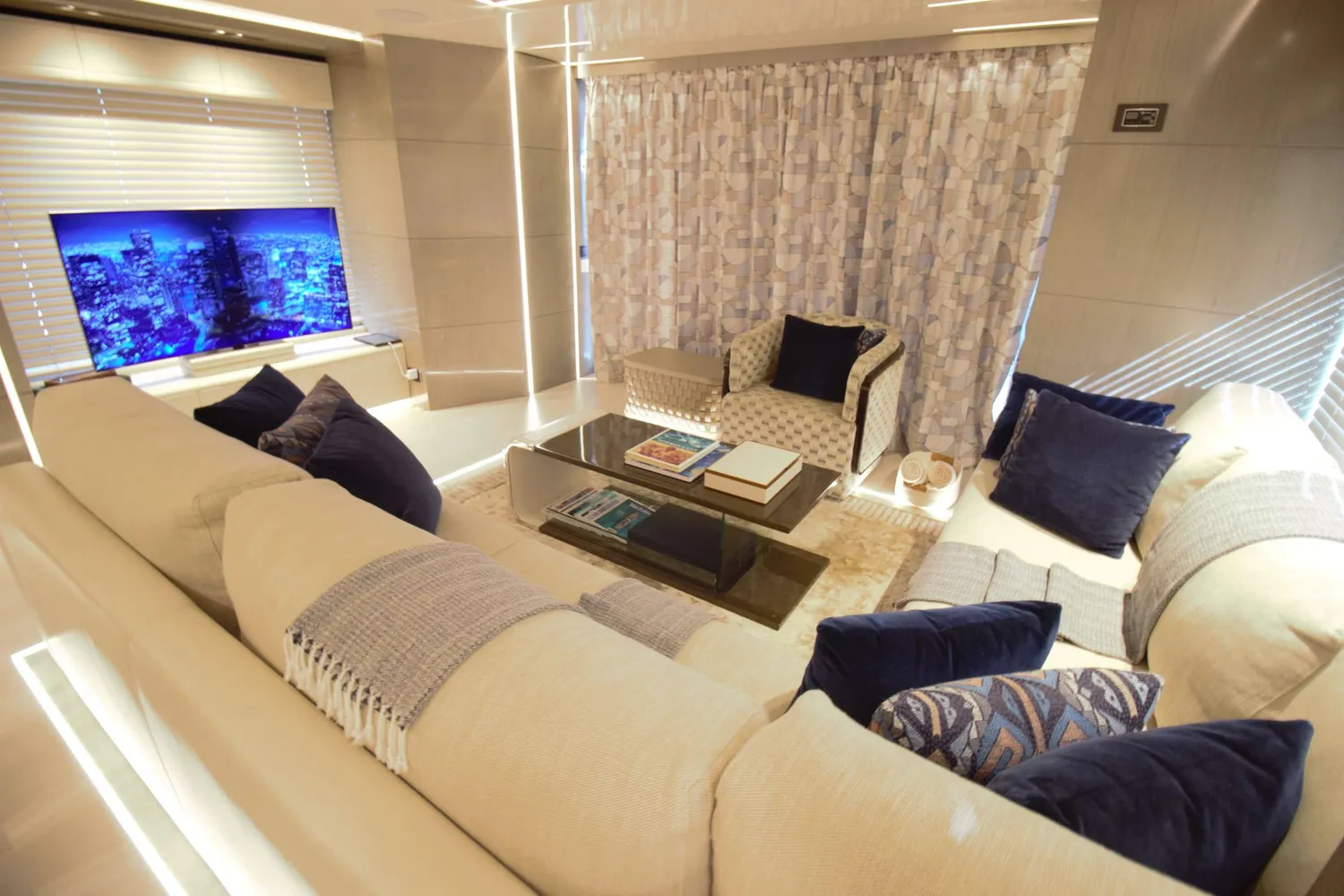 yacht-599089