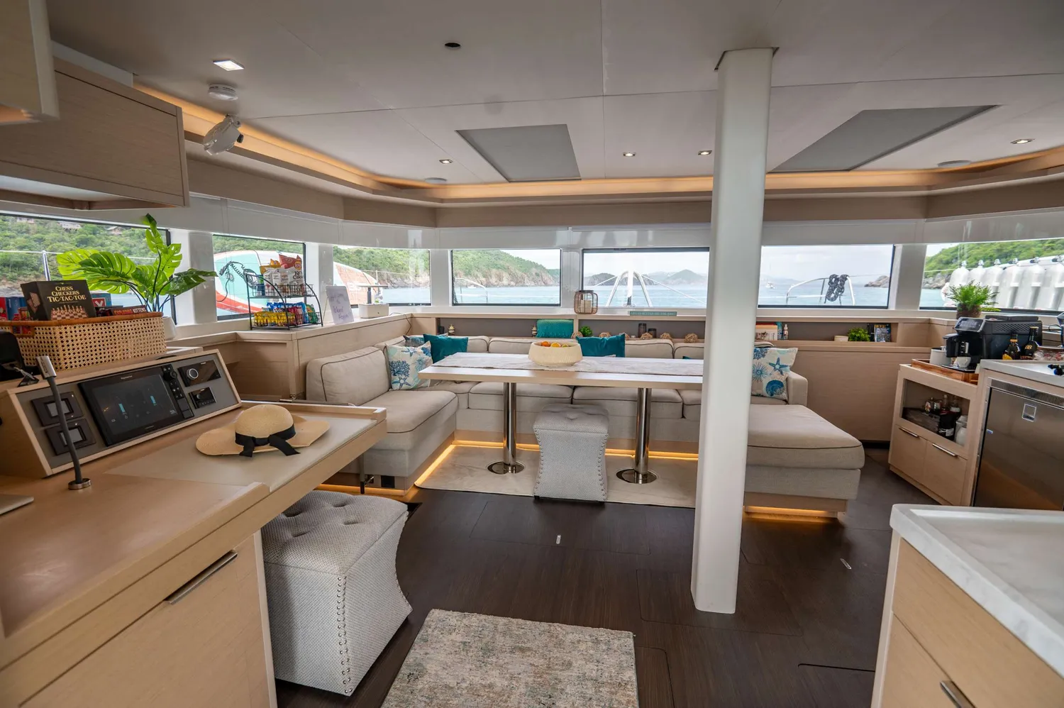 yacht-590670