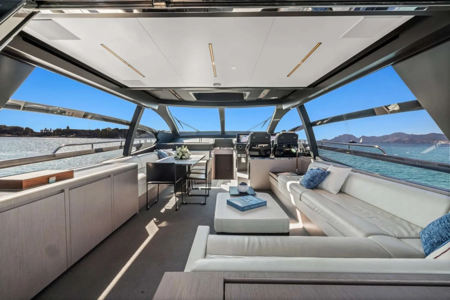 yacht-559471