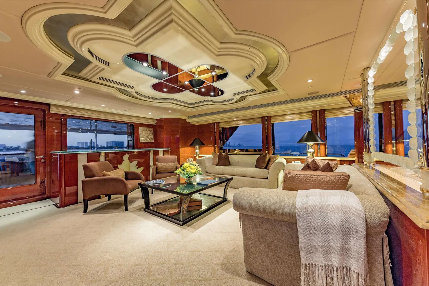 yacht-589784