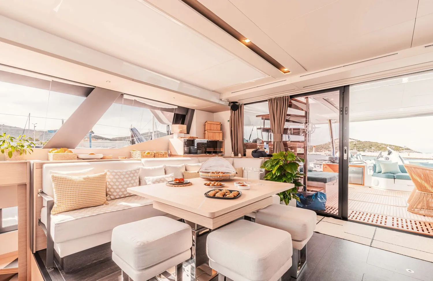 yacht-559125