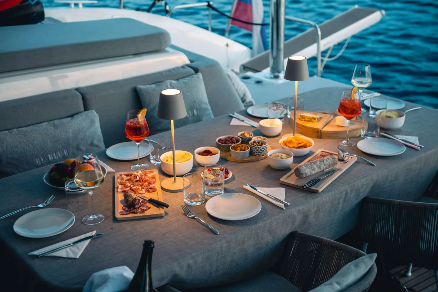 yacht-595464