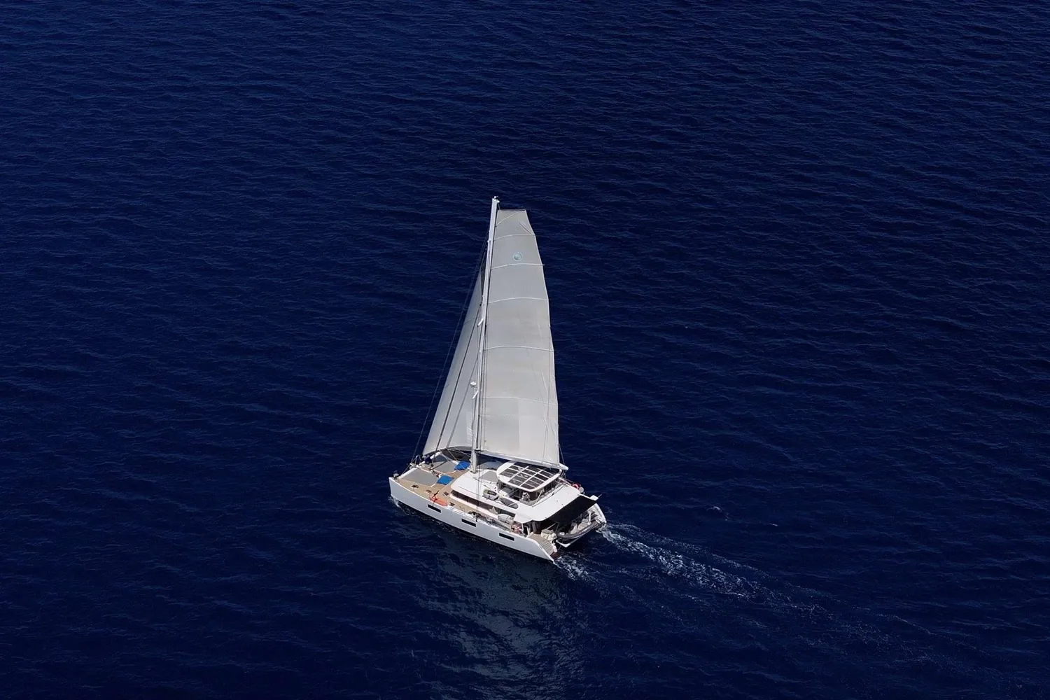 yacht-574443