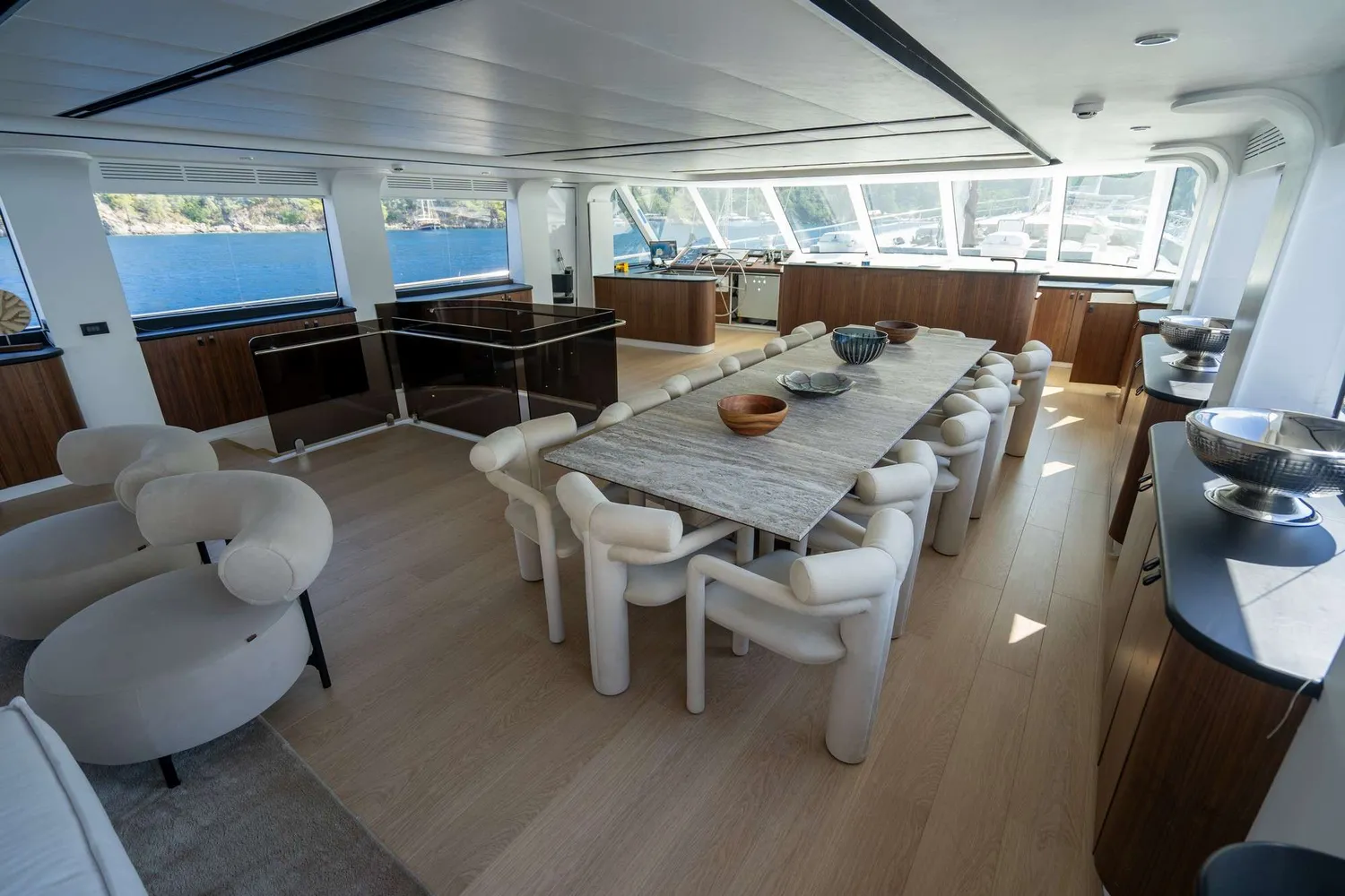 yacht-567360
