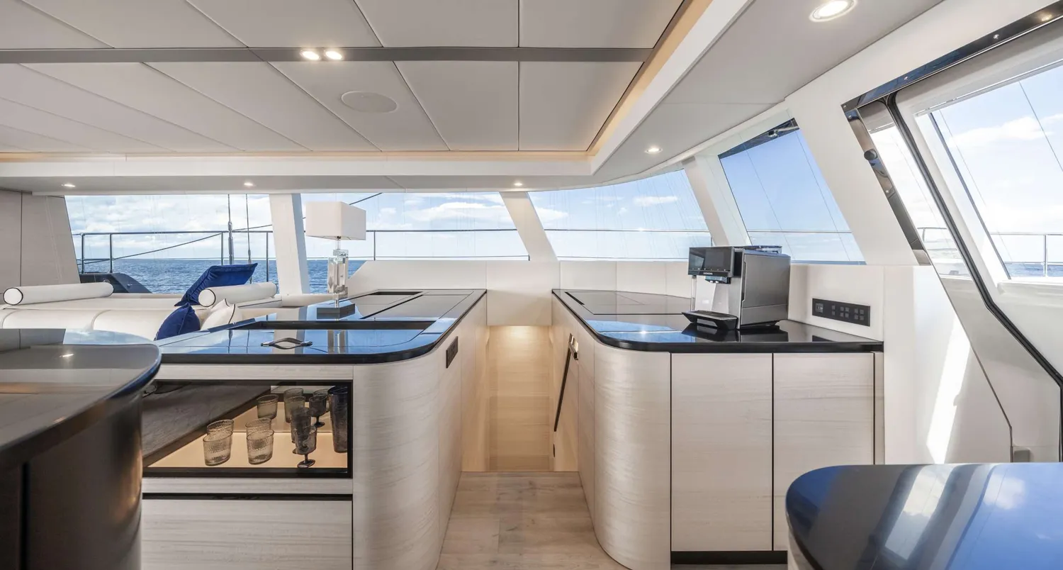 yacht-595845